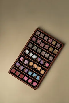 The Gathering Chocolate Tray — 6